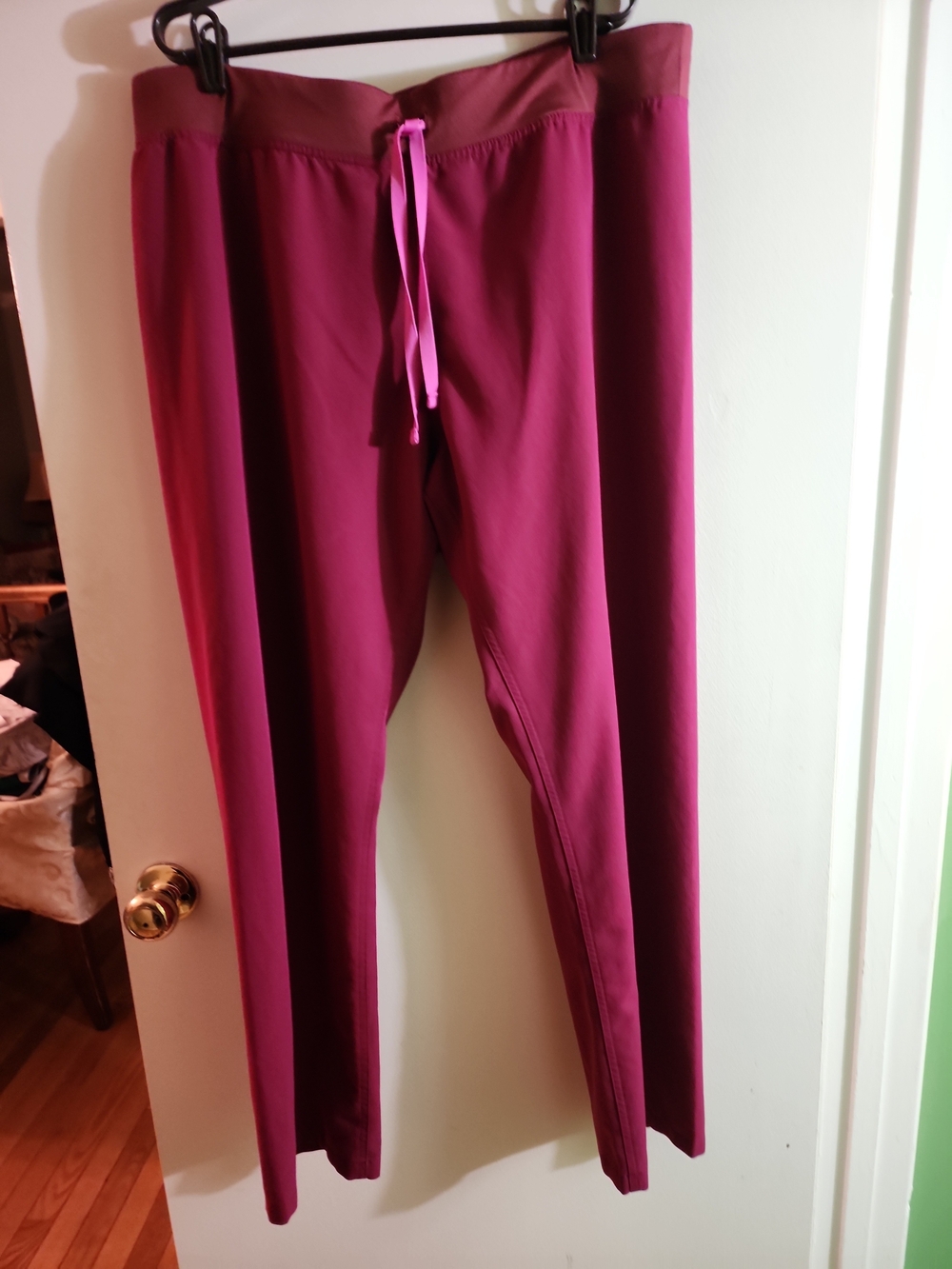 Figs Women's Dark Magenta Leggings with Pink Drawstring
